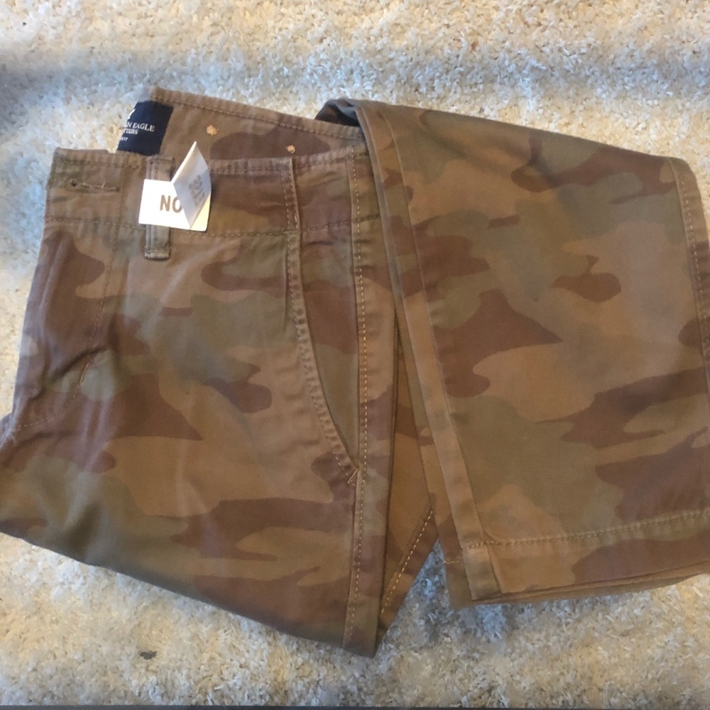 American Eagle Camo Pants
